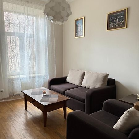 Stay Lviv Apartments Buitenkant foto