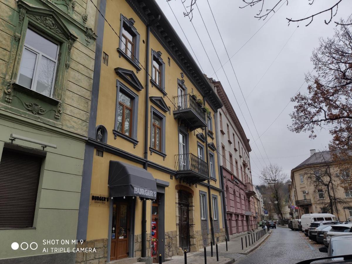 Stay Lviv Apartments Buitenkant foto