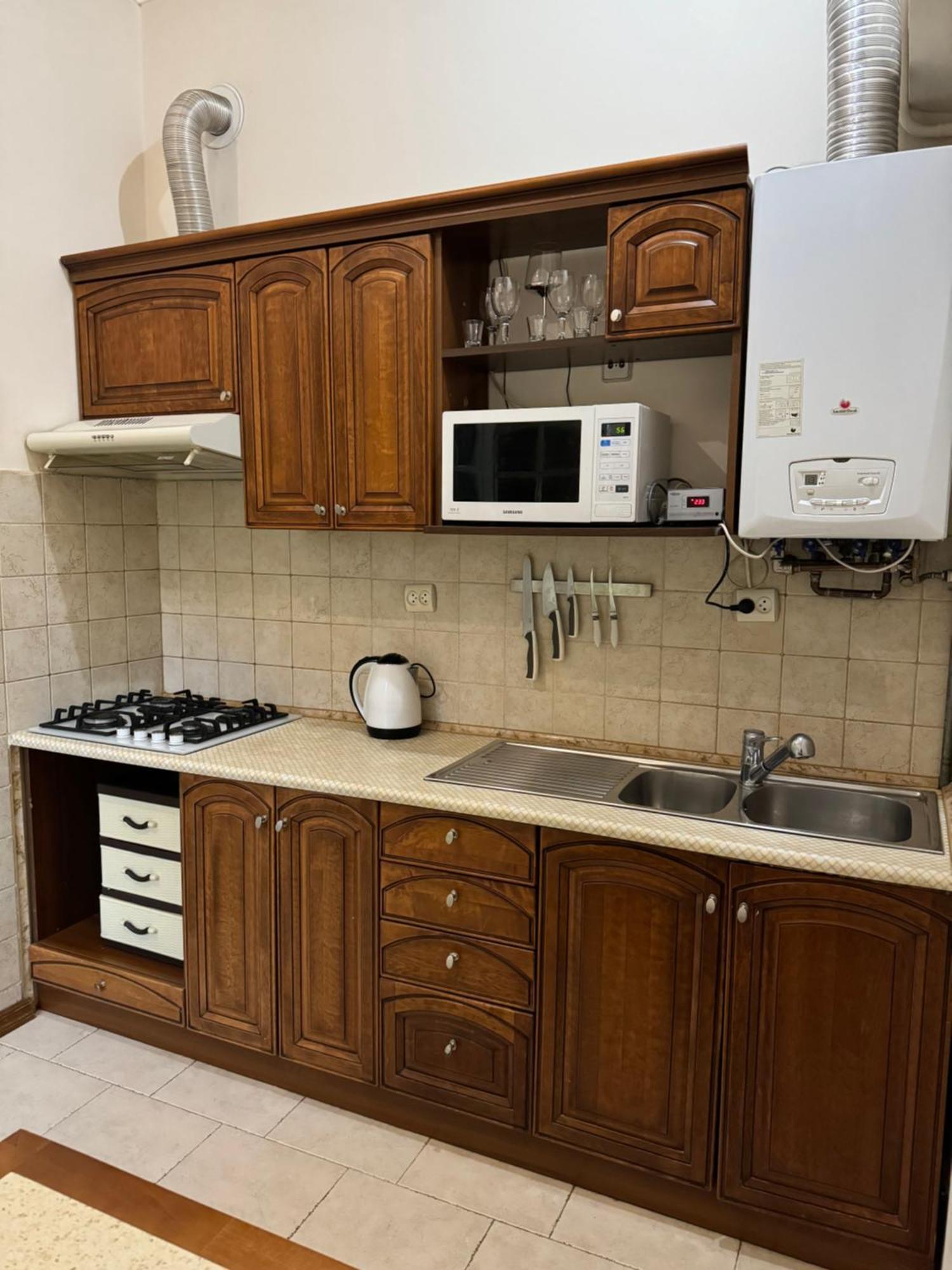 Stay Lviv Apartments Buitenkant foto