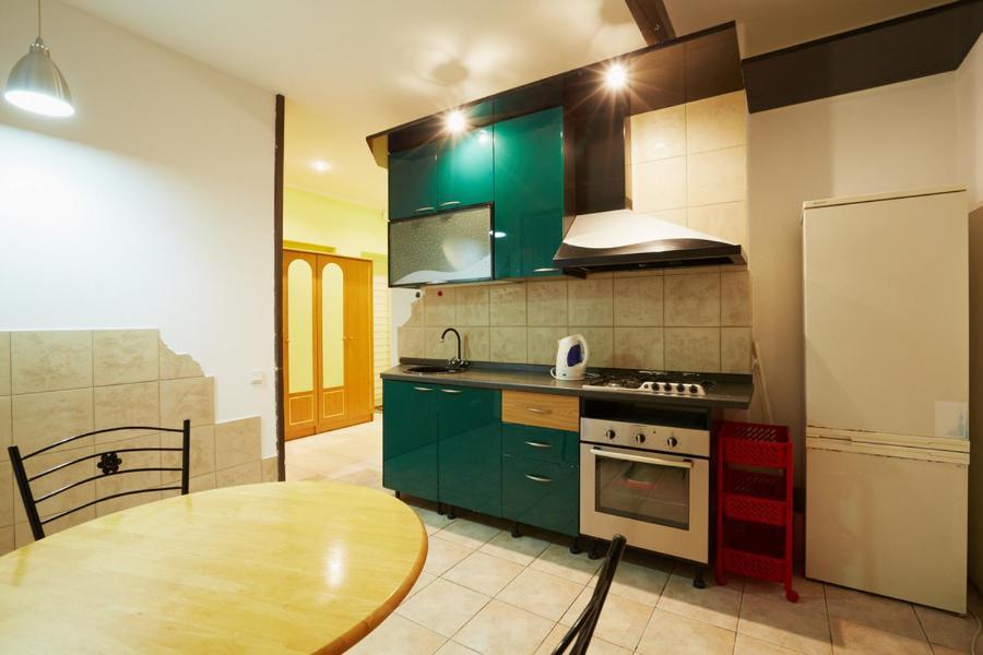 Stay Lviv Apartments Buitenkant foto